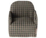 Chair, Mouse | Green Checker