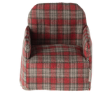 Chair, Mouse | Red Checker