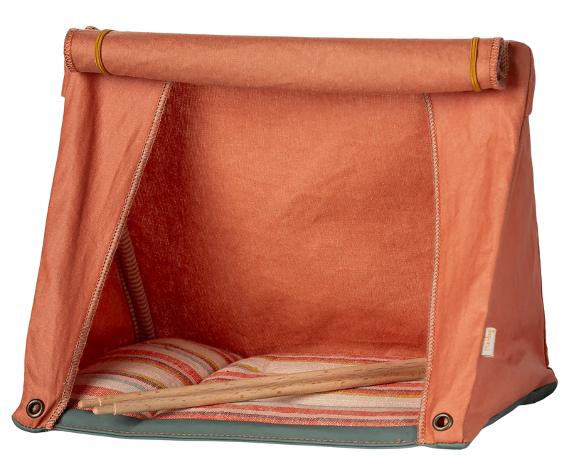 Happy camper tent | Mouse