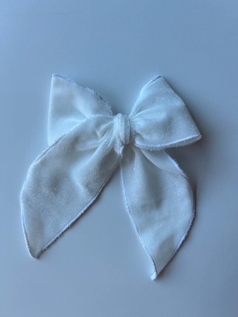 Velvet Bow | Girly