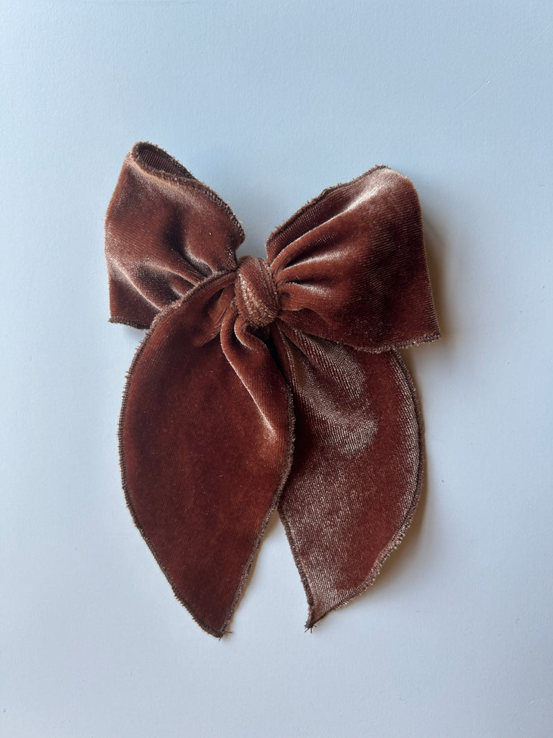 Velvet Bow | Girly