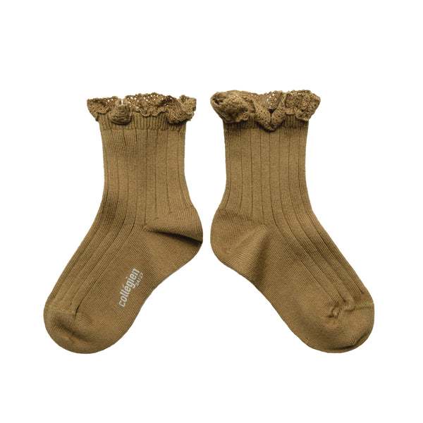 Lili Lace Trim Ankle Socks | Biscuit