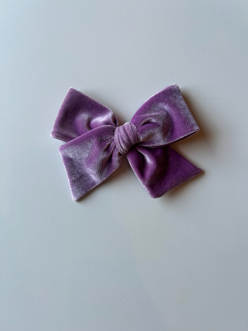 Velvet Bow | Regular Pinwheel