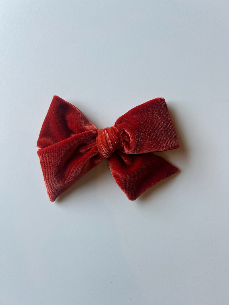 Velvet Bow | Regular Pinwheel