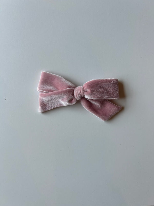 Velvet Bow | Medium Schoolgirl