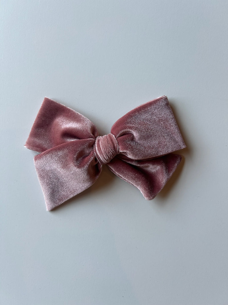 Velvet Bow | Regular Pinwheel