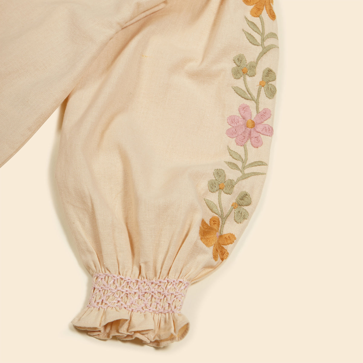 トップス Apolina Hazel Blouse Folk Floral Blue トップス Apolina Hazel Blouse Folk Floral Blue apolina