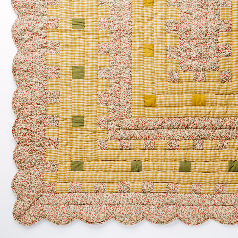 Buttercup Scalloped Patchwork Quilt Baby