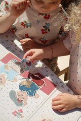 Flower Field Necklace and Bracelet Set