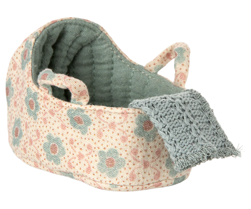 Baby Mouse in Carry Cot | Blue
