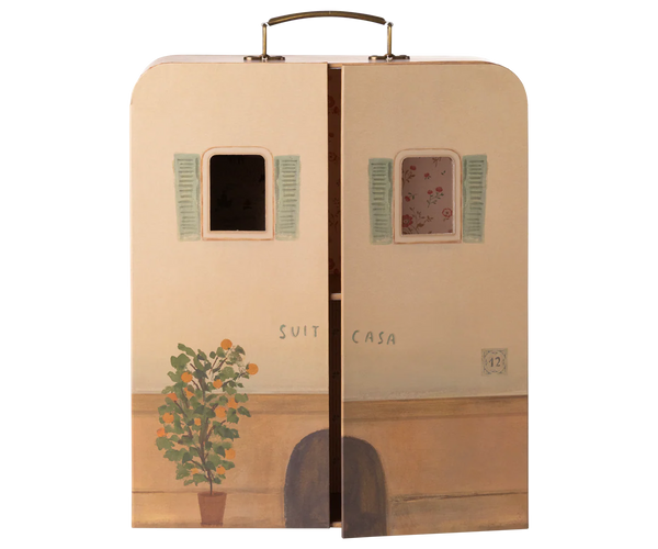 SuitCasa | Little Sister and Brother Mouse