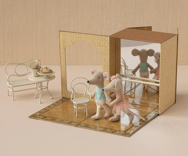 Ballet Mice in Dance Studio | Little Sister and Brother