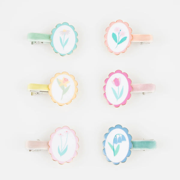 Flower Cameo Hair Clips